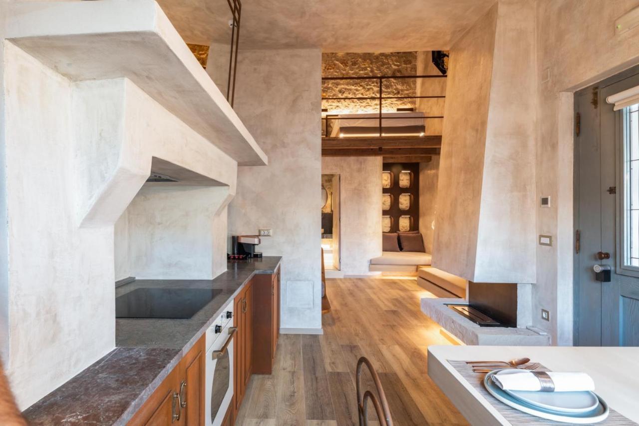Inotropes Boutique Suites - Adults Only อาร์คันส์ ภายนอก รูปภาพ